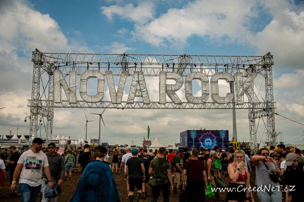 0366-novarock7B26E928-C44E-8633-E711-1EB7856A6E63.jpg