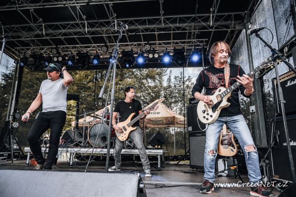 0063-metalove-legendy-iiiEA8A9F19-96DE-5363-C70B-5E3E90FC7BA0.jpg
