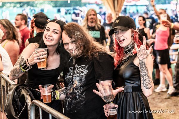 00150-helpfest7A70D89D-E68F-6A78-D2B2-0FB66F4ED0F9.jpg