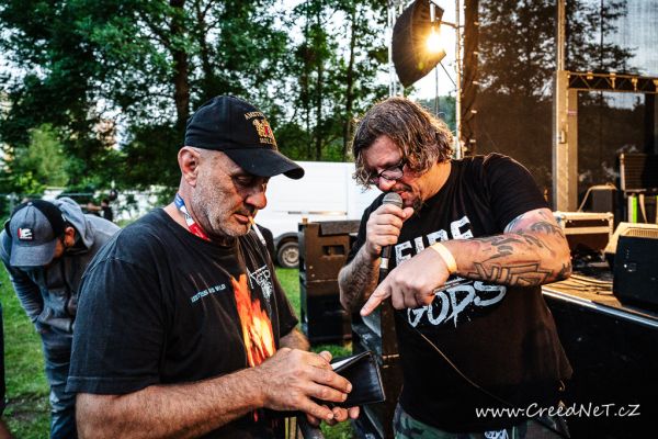 00191-helltrick-music-fest288E29FC-D309-D54B-828B-26E918888ED0.jpg